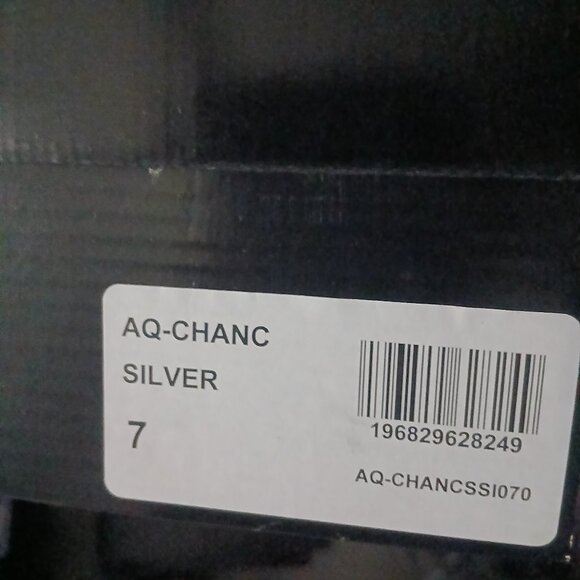 Aqua Chanc Strappy Platform High Heel Sandals Silver Metallic 10 NWT - Picture 2 of 3